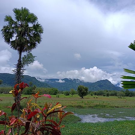 4 Seasons Mini House Hotell Nakhon Si Thammarat Exteriör bild