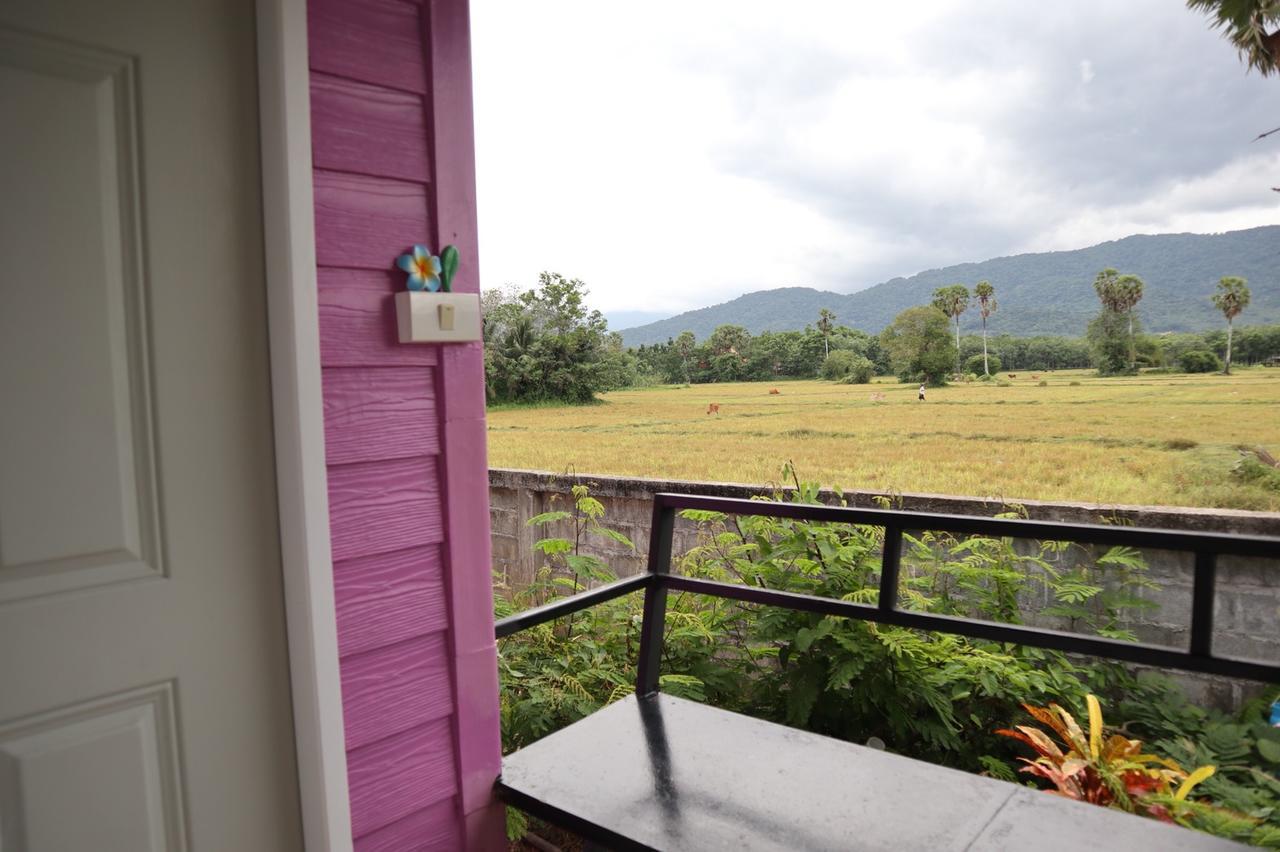 4 Seasons Mini House Hotell Nakhon Si Thammarat Exteriör bild