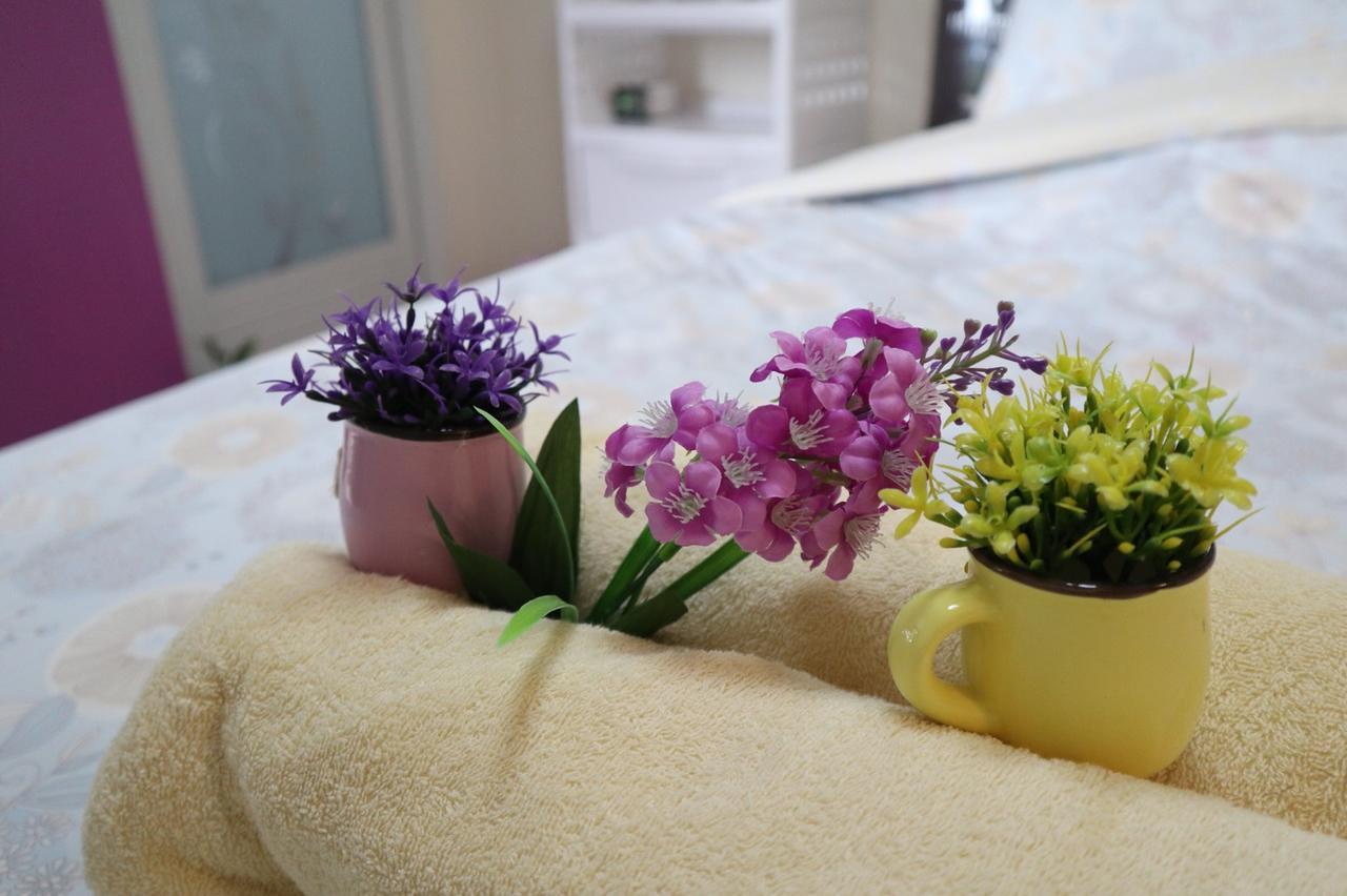 4 Seasons Mini House Hotell Nakhon Si Thammarat Exteriör bild